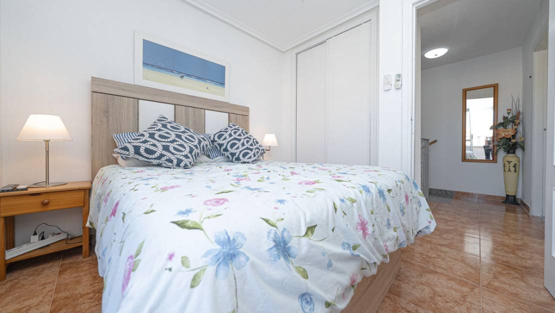 Sale - Apartment - Orihuela - Orihuela Costa