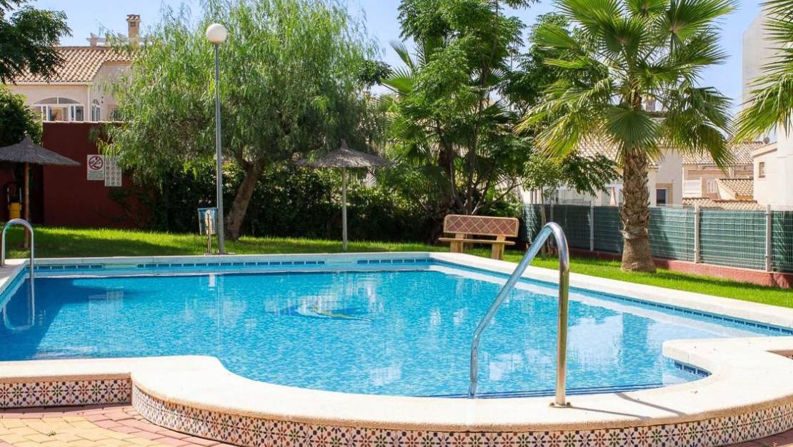 Sale - Apartment - Orihuela - Orihuela Costa
