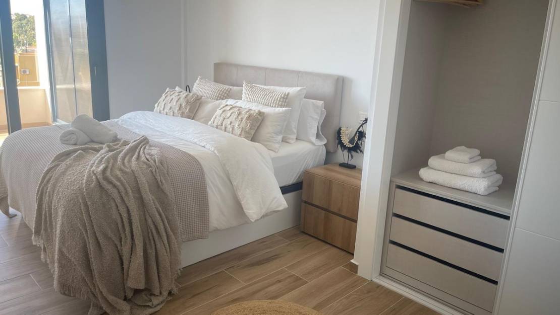 Sale - Apartment - Orihuela - Orihuela Costa