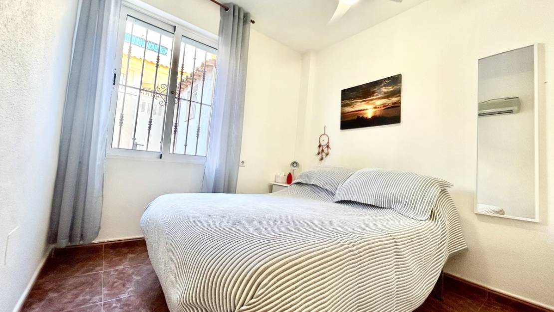 Sale - Apartment - Orihuela - Orihuela Costa