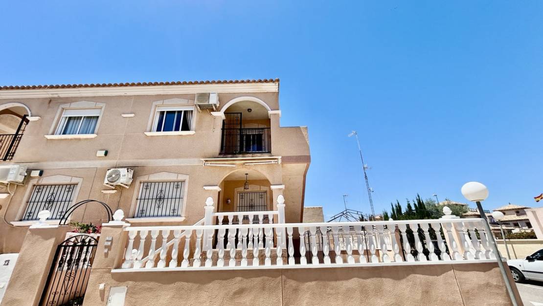 Sale - Apartment - Orihuela - Orihuela Costa