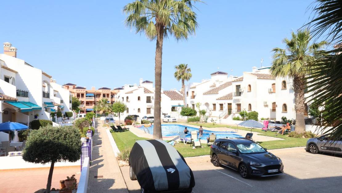 Sale - Apartment - Orihuela - Orihuela Costa
