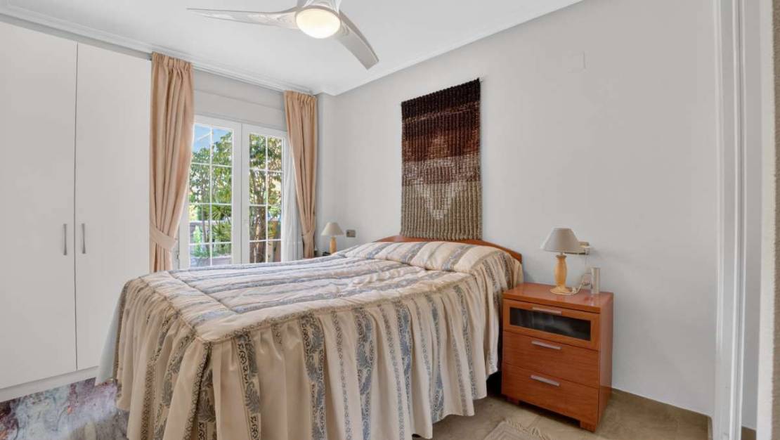 Sale - Apartment - Orihuela - Orihuela Costa