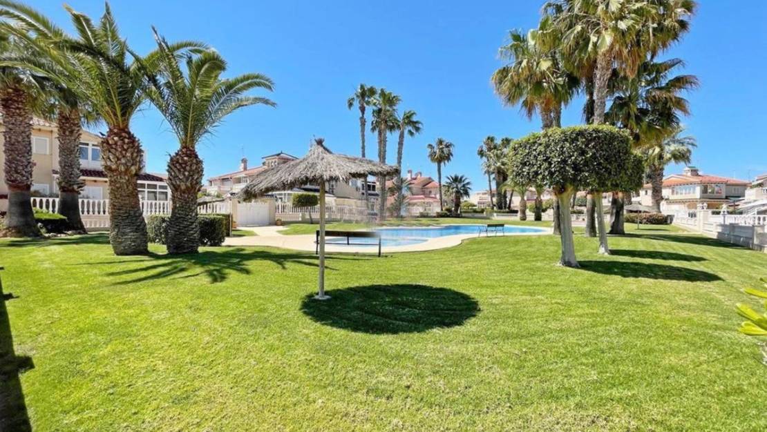 Sale - Apartment - Orihuela - Orihuela Costa