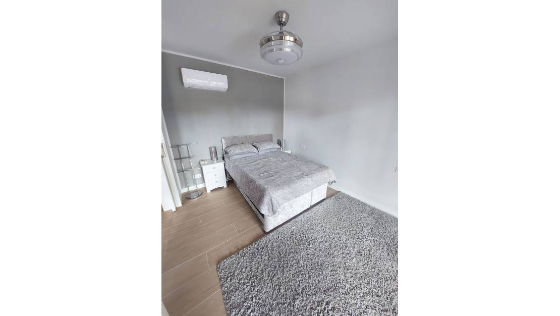 Sale - Apartment - Orihuela - Orihuela Costa