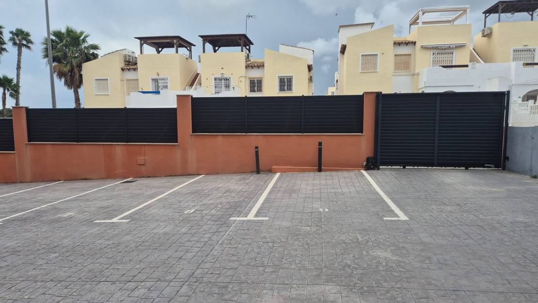 Sale - Apartment - Orihuela - Orihuela Costa
