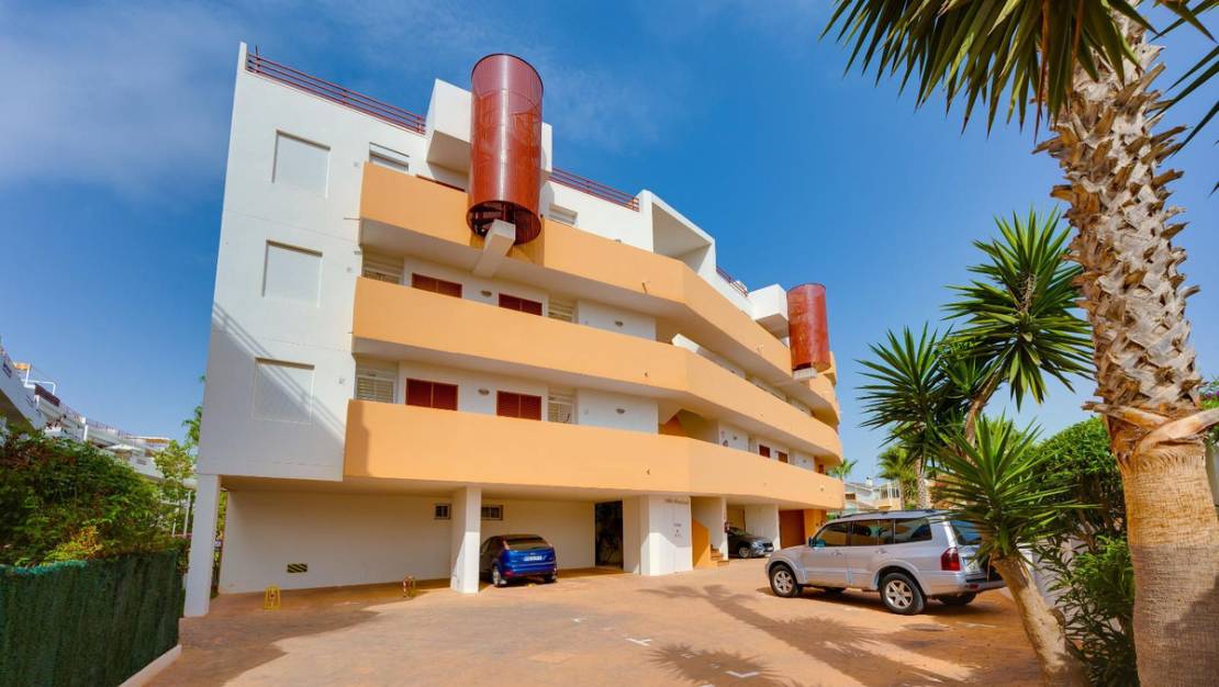 Sale - Apartment - Orihuela - Orihuela Costa