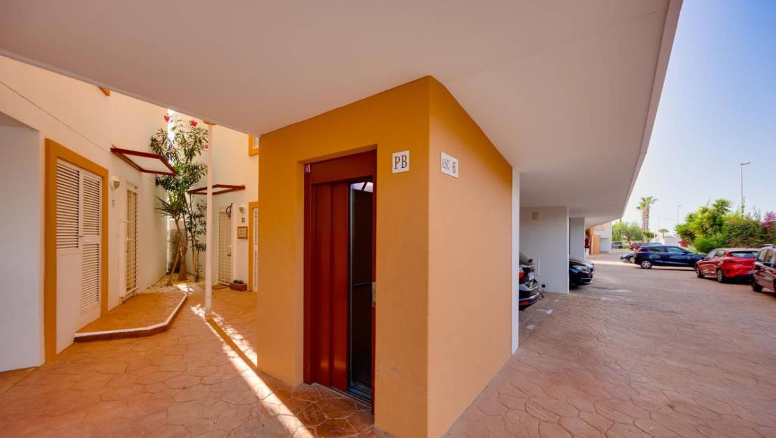 Sale - Apartment - Orihuela - Orihuela Costa