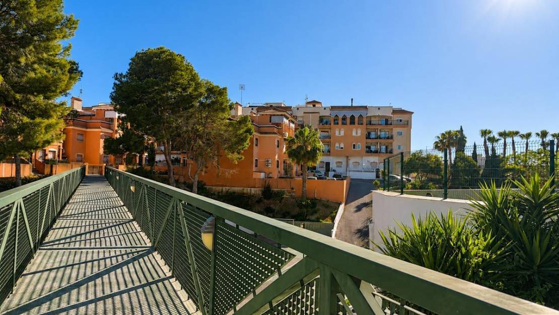 Sale - Apartment - Orihuela - Orihuela Costa