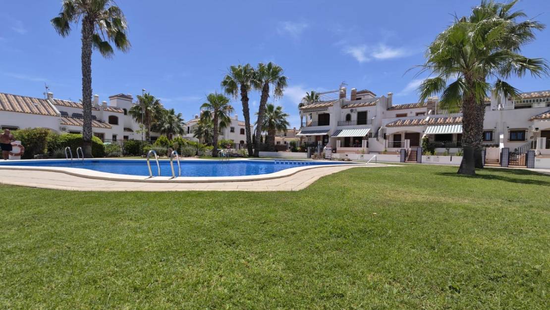 Sale - Apartment - Orihuela - Orihuela Costa