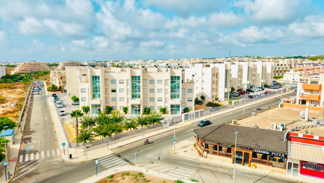 Sale - Apartment - Orihuela - Orihuela Costa