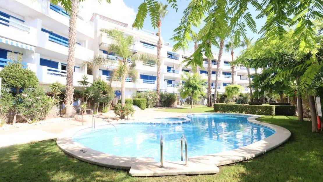 Sale - Apartment - Orihuela - Orihuela Costa