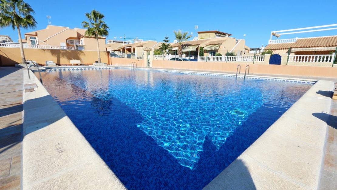 Sale - Apartment - Orihuela - Orihuela Costa