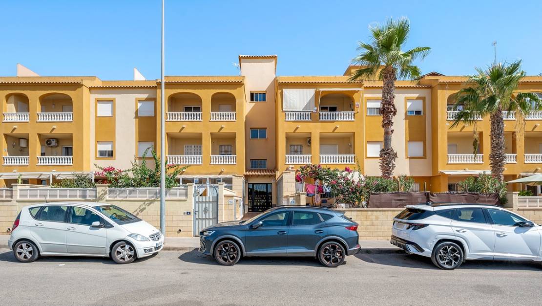 Sale - Apartment - Orihuela - Orihuela Costa