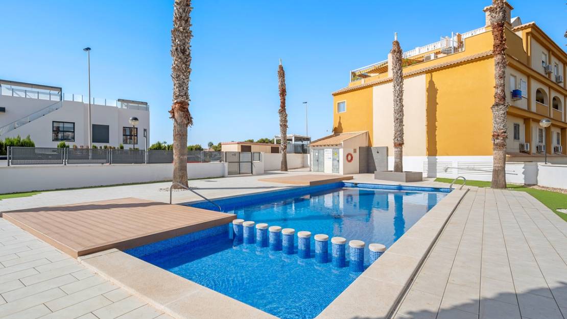 Sale - Apartment - Orihuela - Orihuela Costa