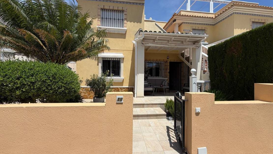 Sale - Apartment - Orihuela - Orihuela Costa