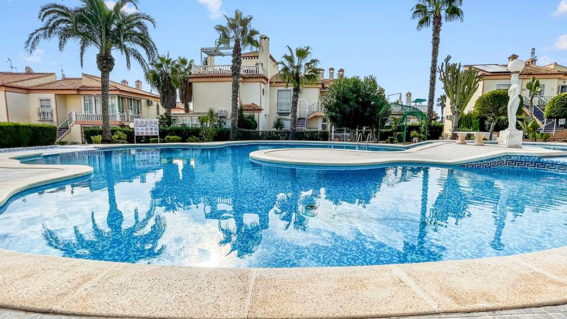 Sale - Apartment - Orihuela - Orihuela Costa