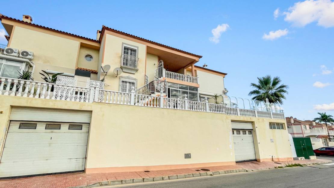 Sale - Apartment - Orihuela - Orihuela Costa