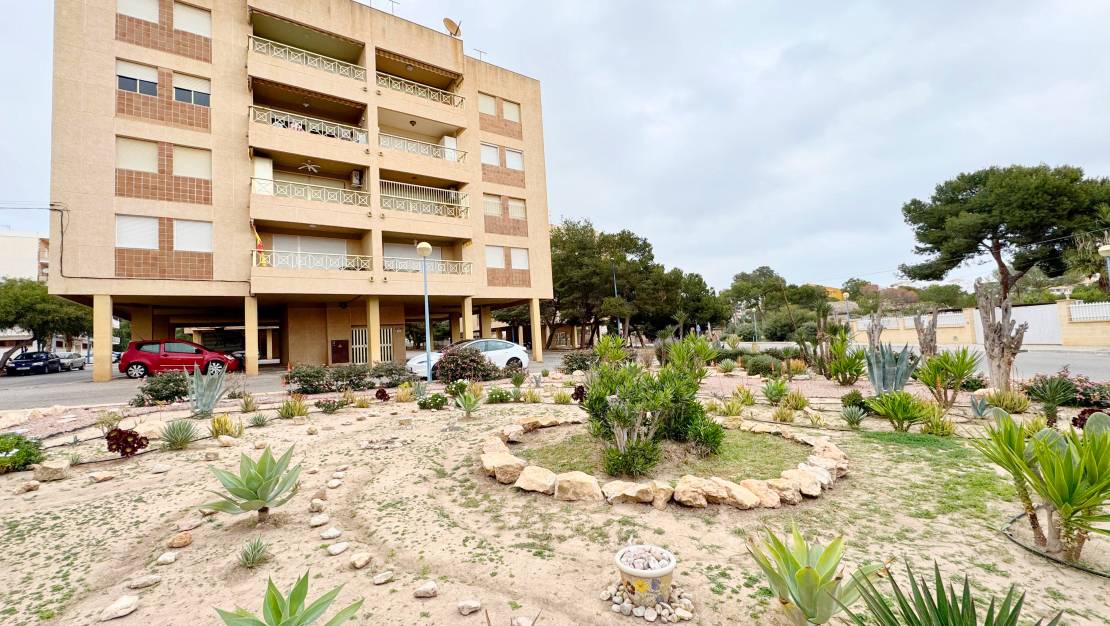 Sale - Apartment - Orihuela - Orihuela Costa