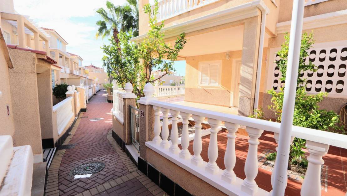 Sale - Apartment - Orihuela - Playa Flamenca