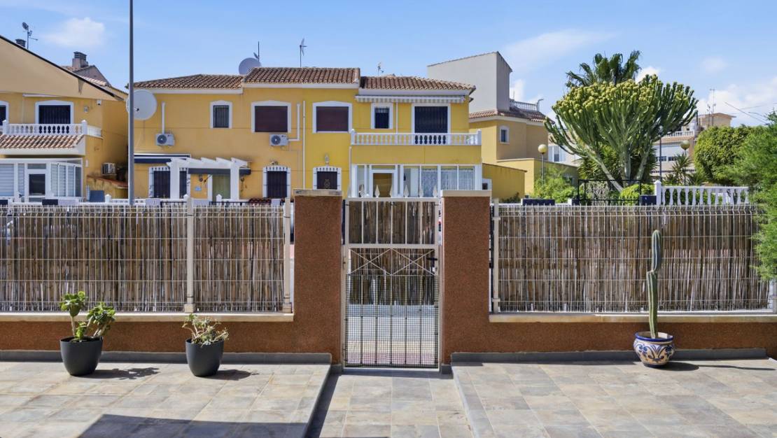 Sale - Apartment - Orihuela - Playa Flamenca