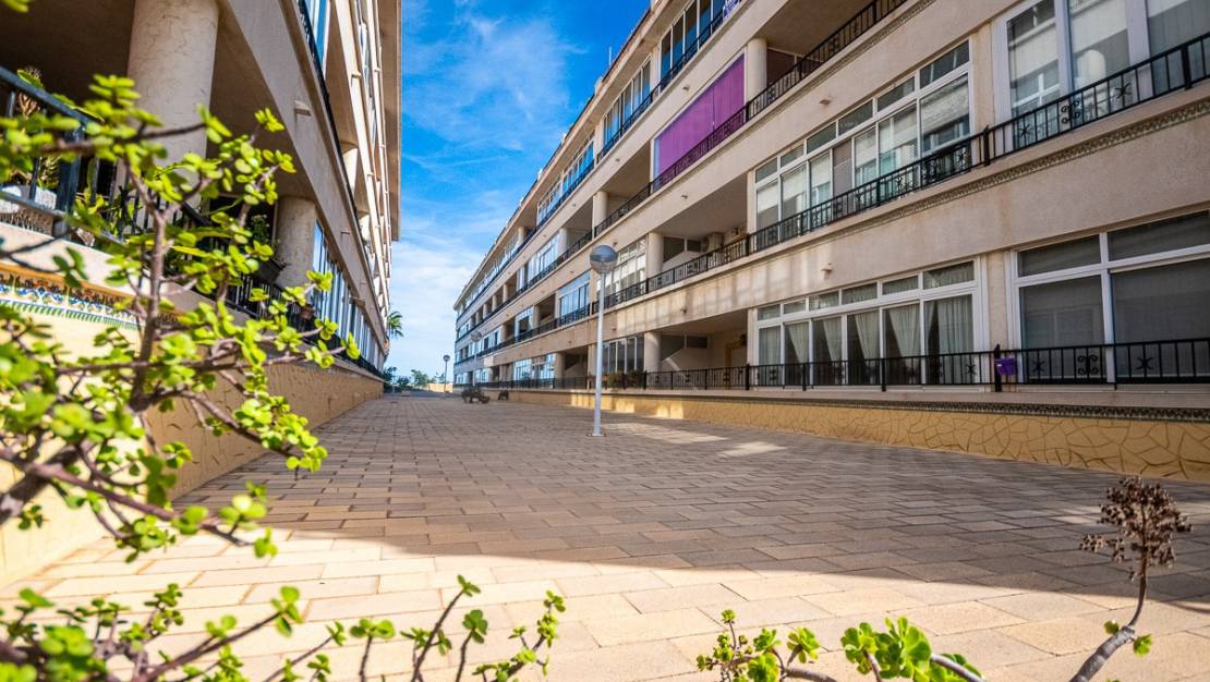 Sale - Apartment - Orihuela - Punta Prima