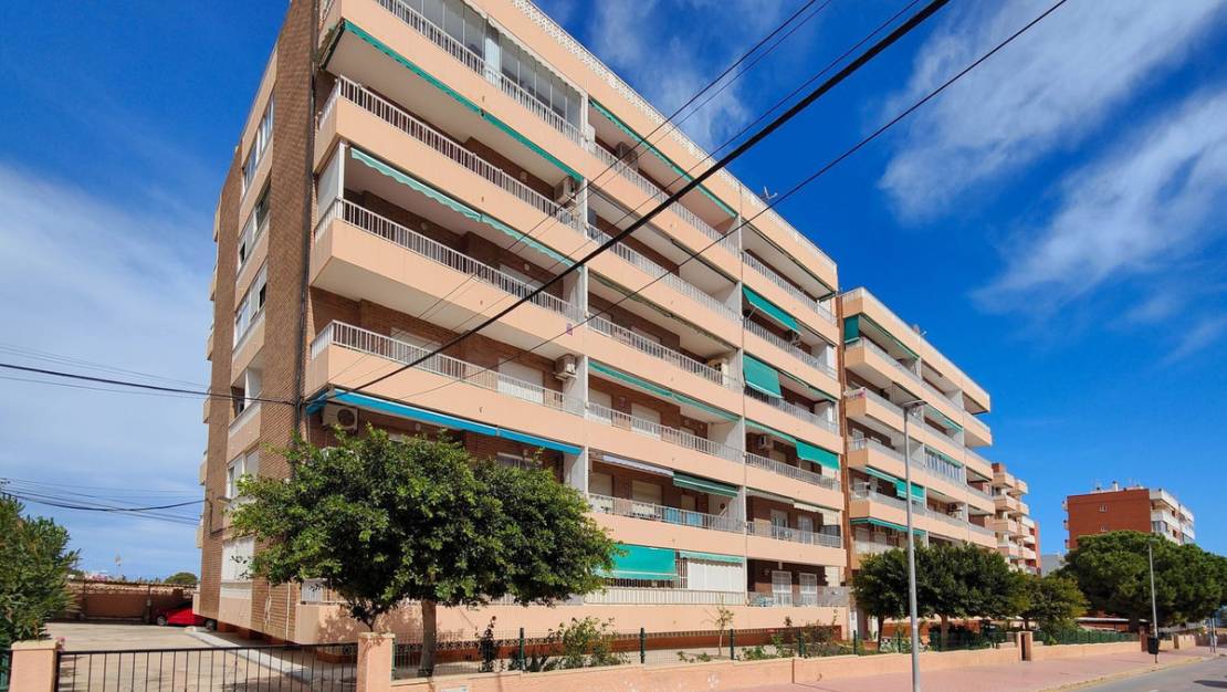 Sale - Apartment - Orihuela - Punta Prima