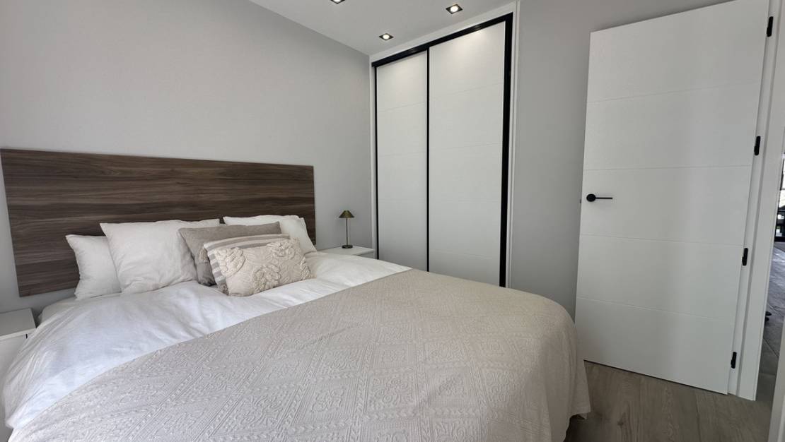 Sale - Apartment - Orihuela - Punta Prima