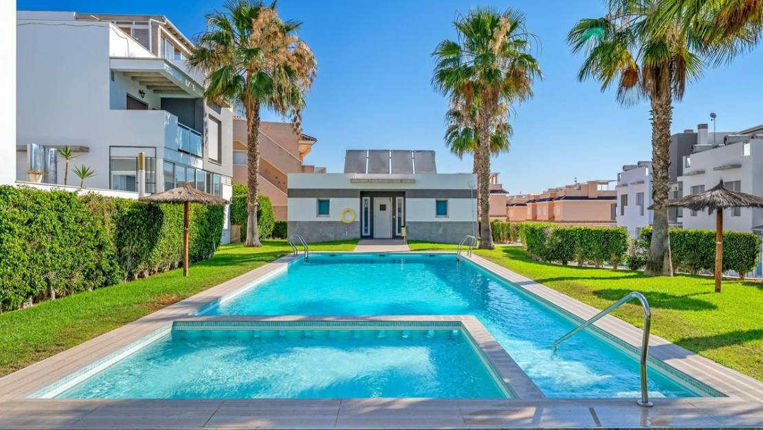 Sale - Apartment - Orihuela - Punta Prima