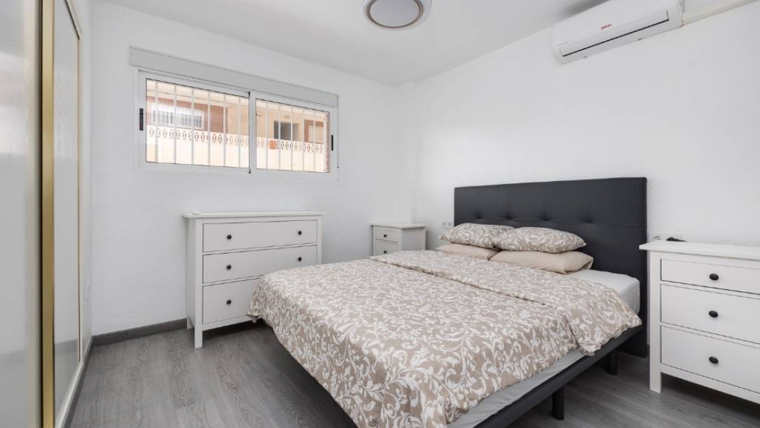 Sale - Apartment - Orihuela - Punta Prima