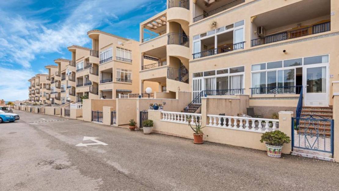 Sale - Apartment - Orihuela - Punta Prima