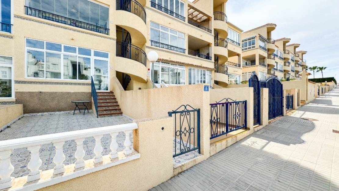 Sale - Apartment - Orihuela - Punta Prima