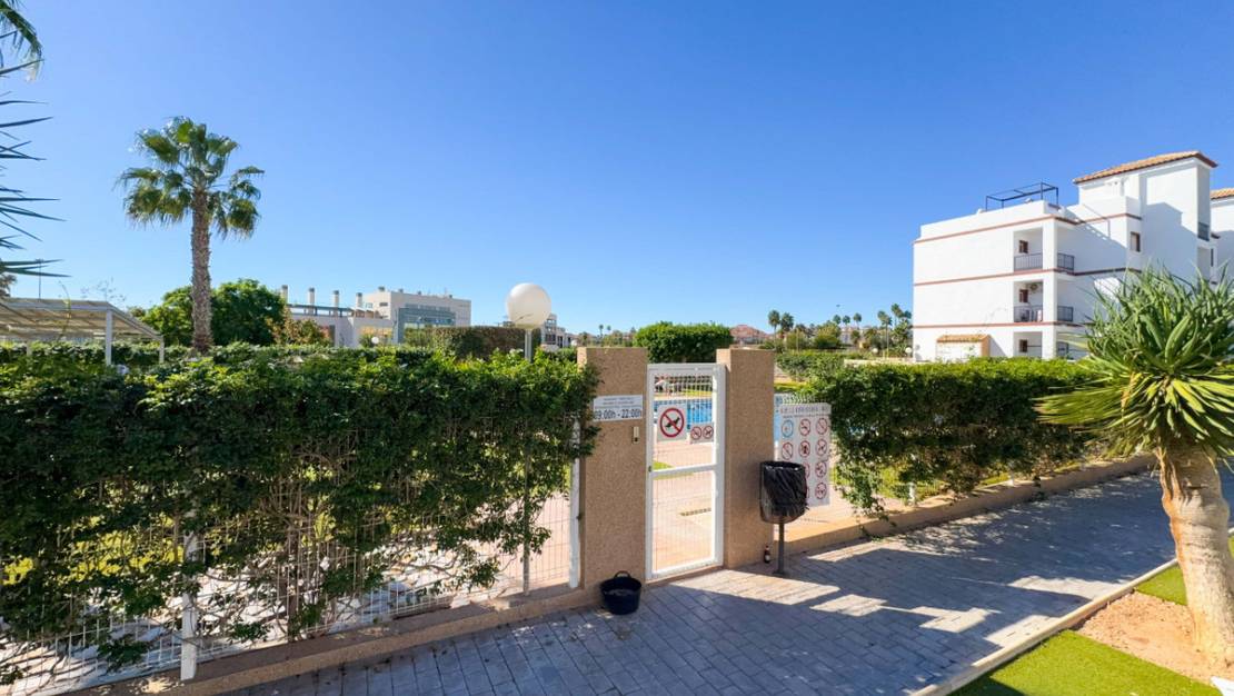 Sale - Apartment - Orihuela - Punta Prima