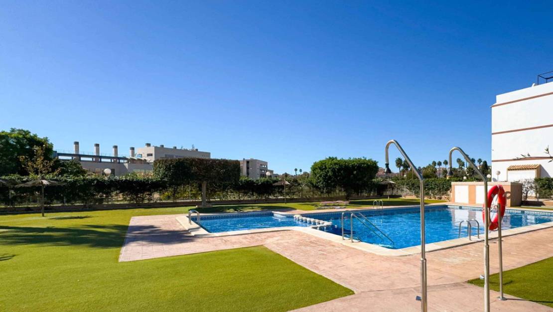Sale - Apartment - Orihuela - Punta Prima