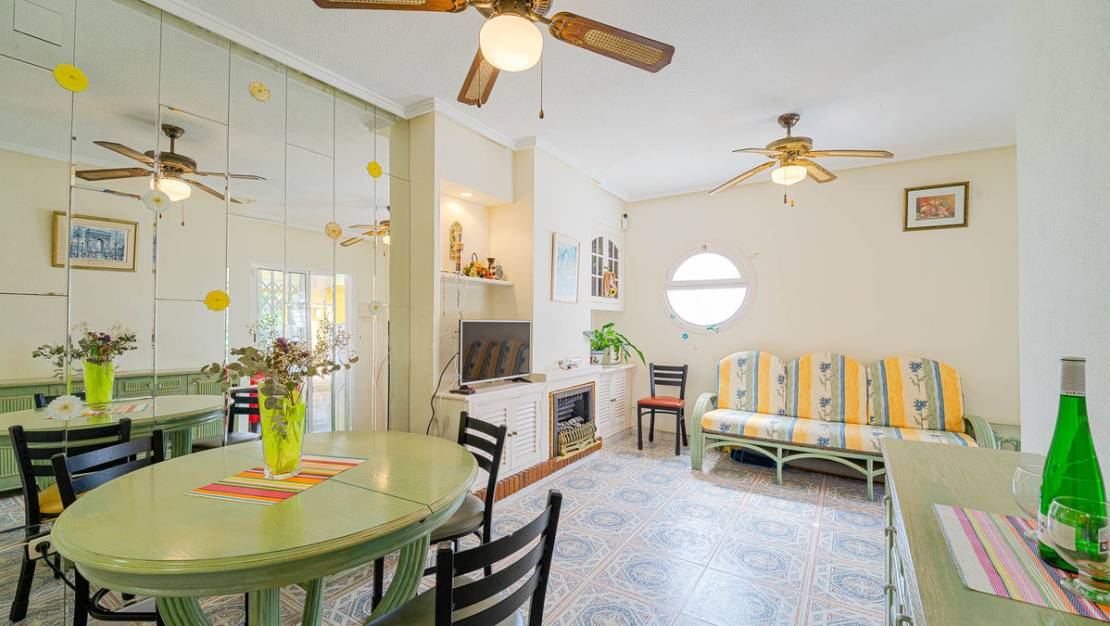 Sale - Apartment - Orihuela - Punta Prima