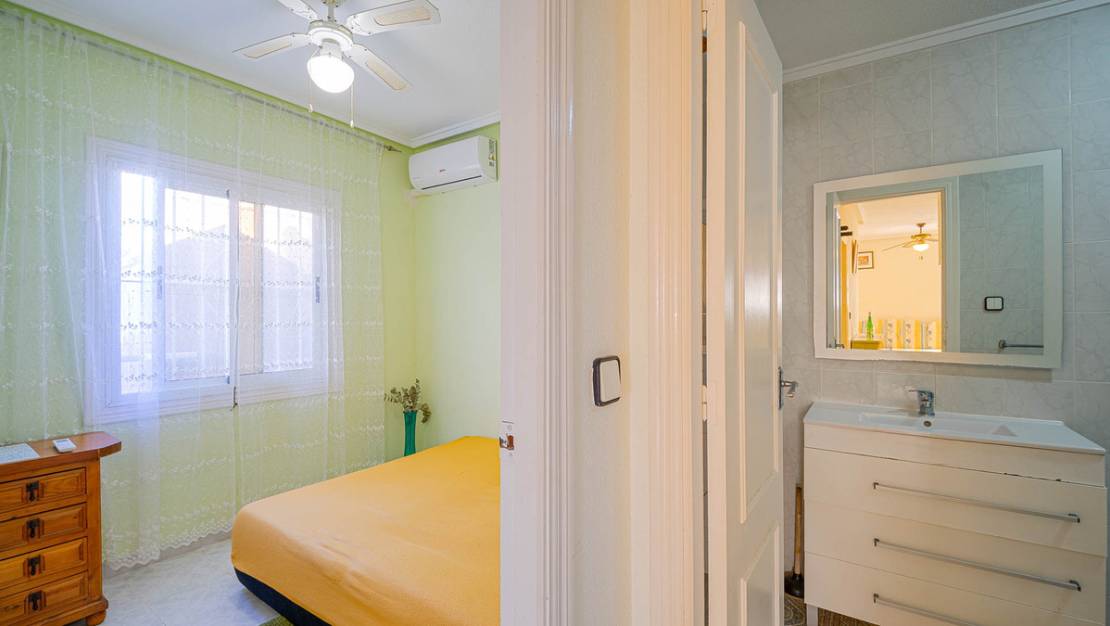 Sale - Apartment - Orihuela - Punta Prima