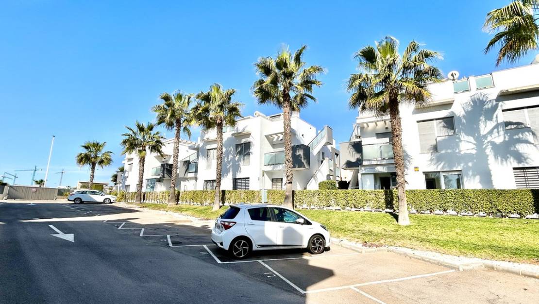 Sale - Apartment - Orihuela - Punta Prima