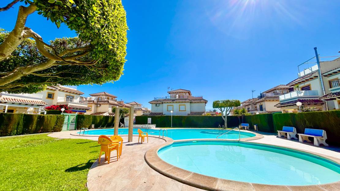Sale - Apartment - Orihuela - Punta Prima
