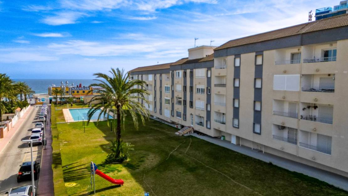 Sale - Apartment - Orihuela - Punta Prima