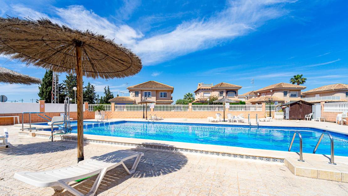 Sale - Apartment - Orihuela - Punta Prima