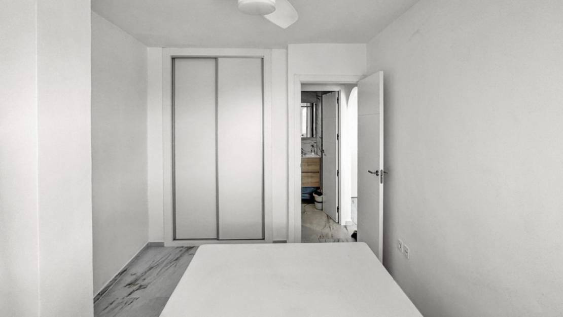 Sale - Apartment - Orihuela - Punta Prima