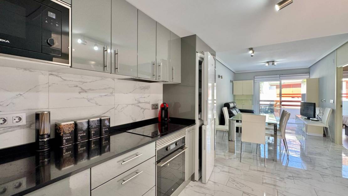 Sale - Apartment - Orihuela - Punta Prima