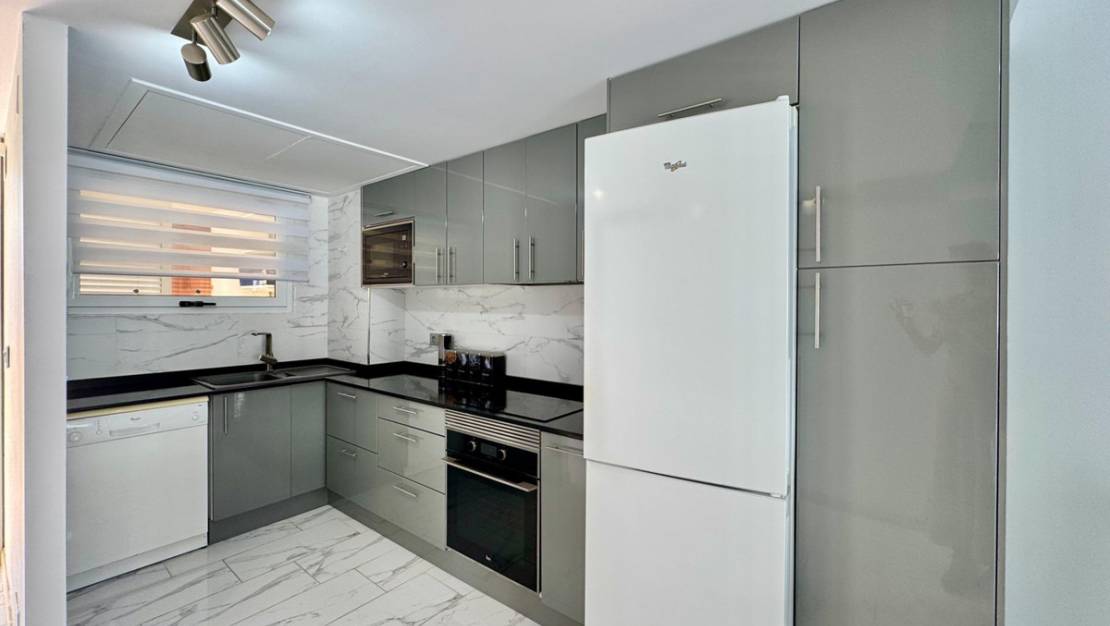 Sale - Apartment - Orihuela - Punta Prima