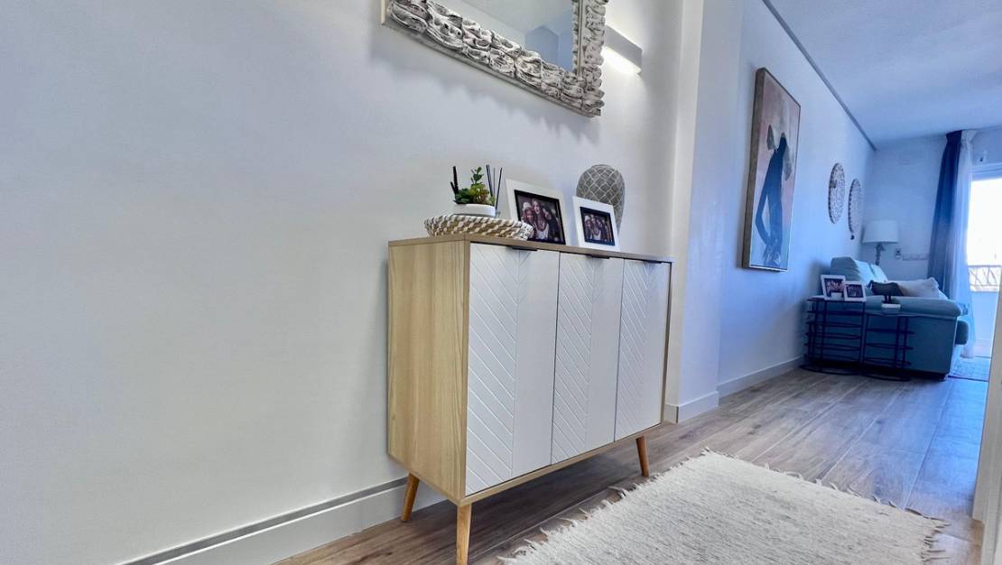 Sale - Apartment - Orihuela - Punta Prima