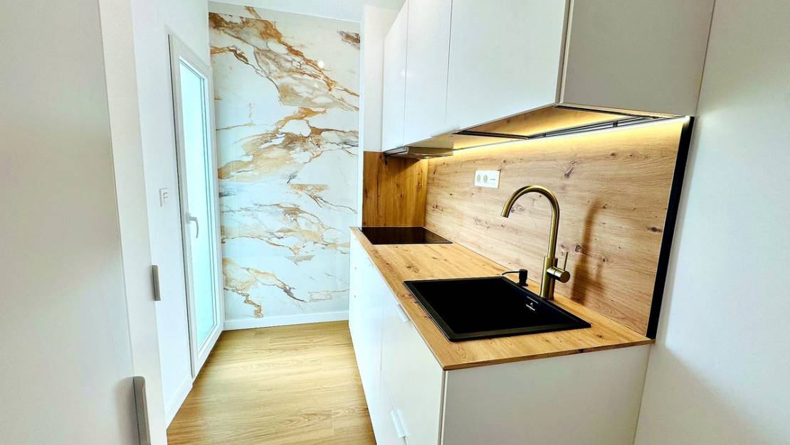 Sale - Apartment - Orihuela - Punta Prima