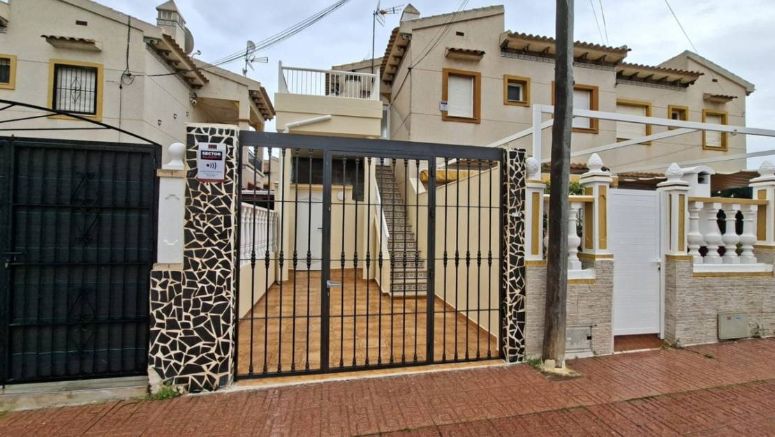 Sale - Apartment - Orihuela - Punta Prima