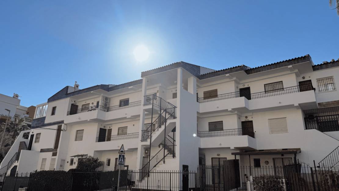 Sale - Apartment - Orihuela - Punta Prima