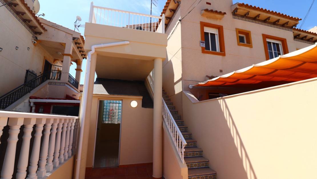 Sale - Apartment - Orihuela - Punta Prima