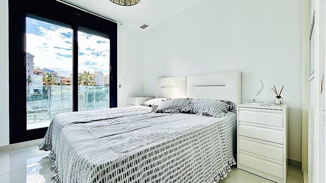Sale - Apartment - Orihuela - Punta Prima