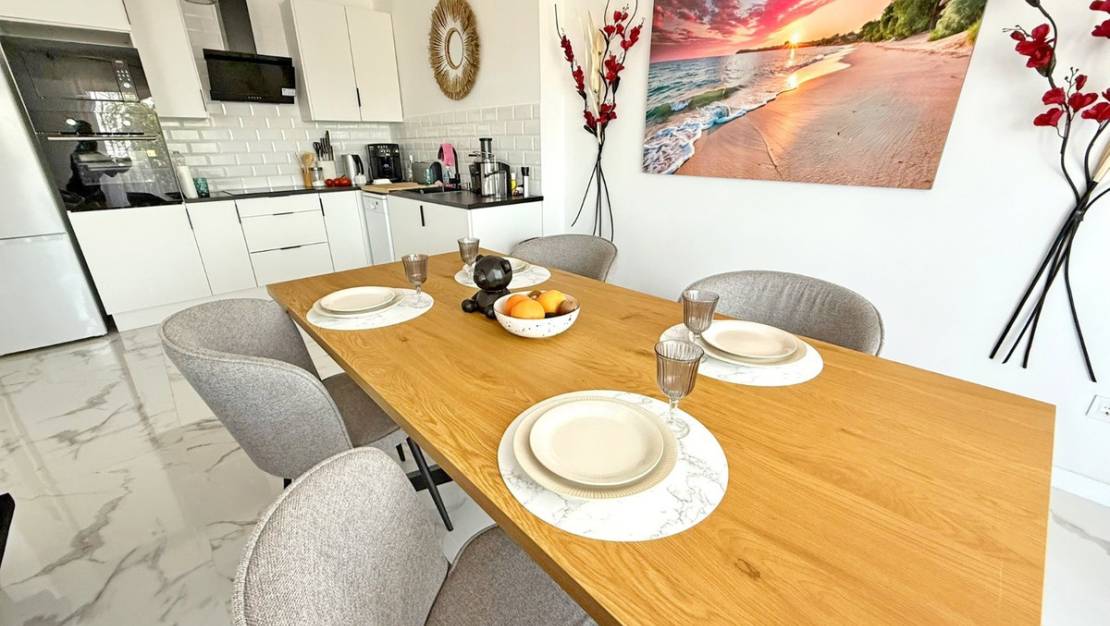 Sale - Apartment - Orihuela - Punta Prima